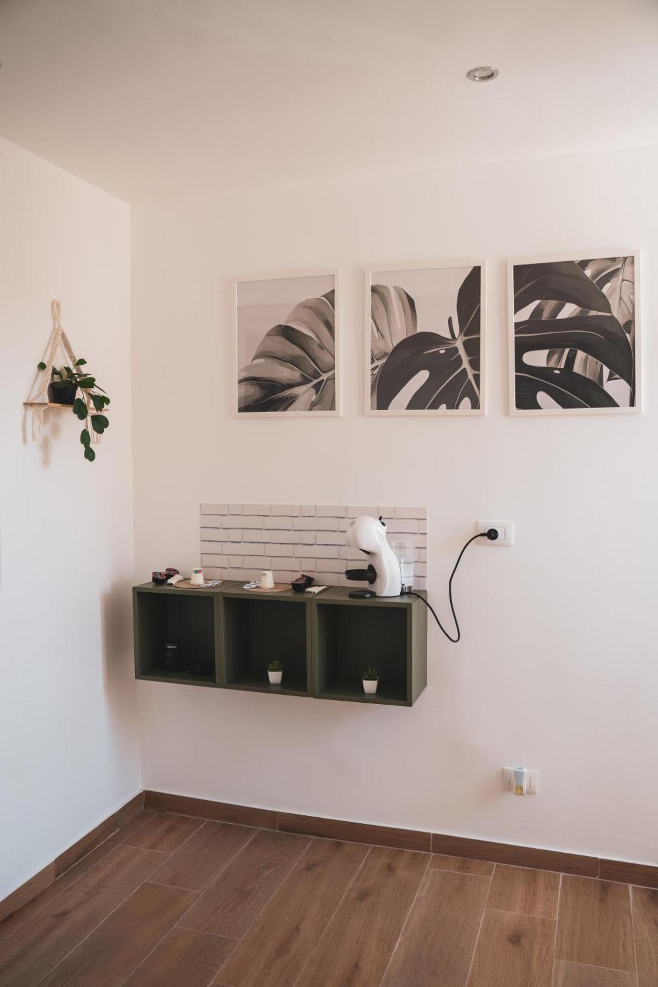 Macrame Room Bari Esterno foto