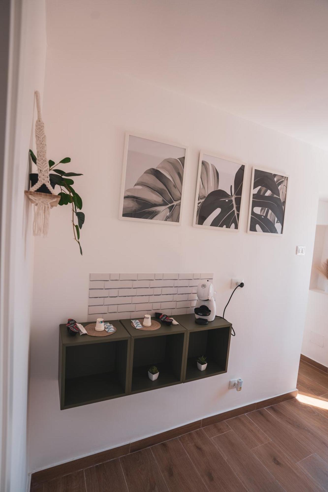Macrame Room Bari Esterno foto