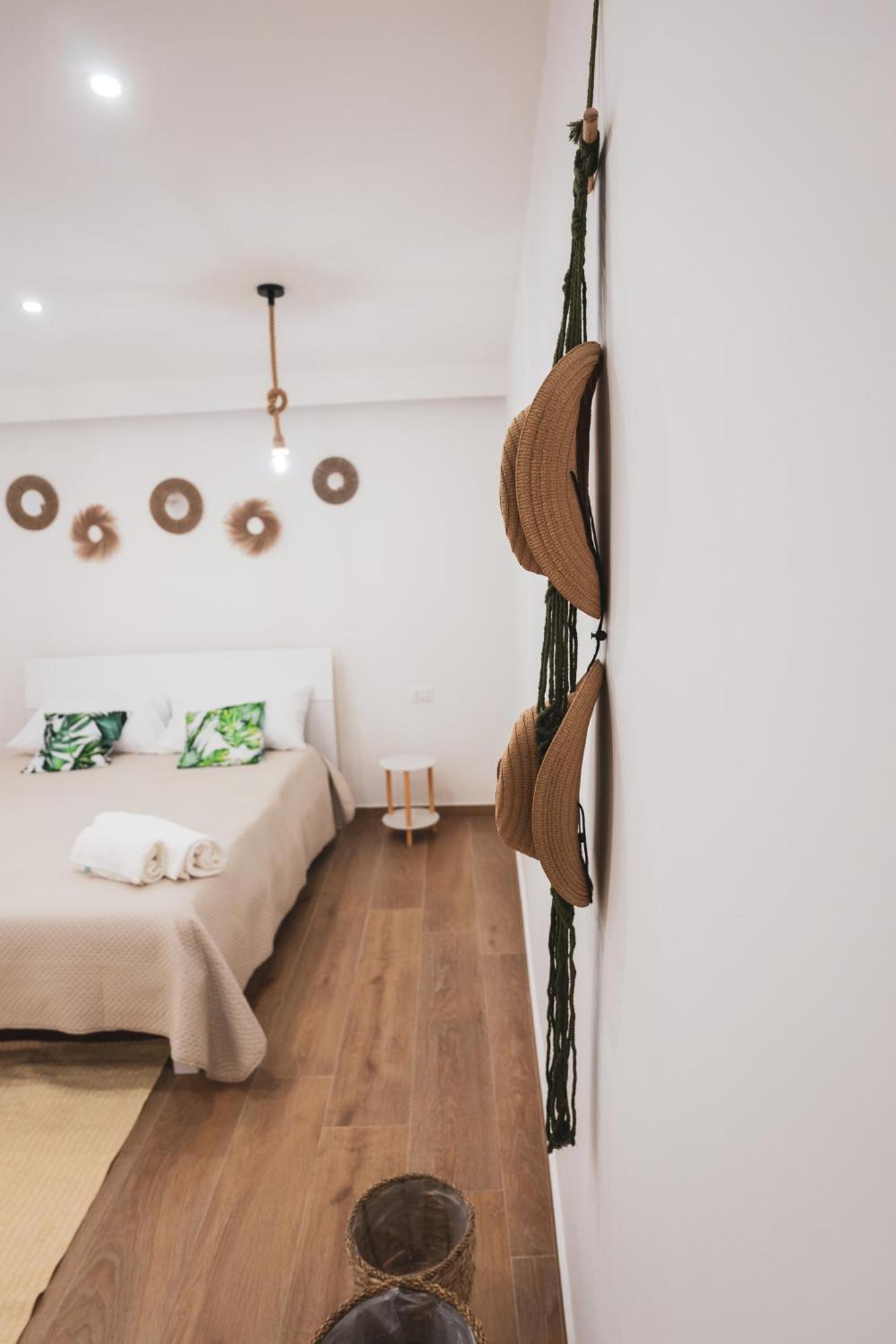 Macrame Room Bari Esterno foto